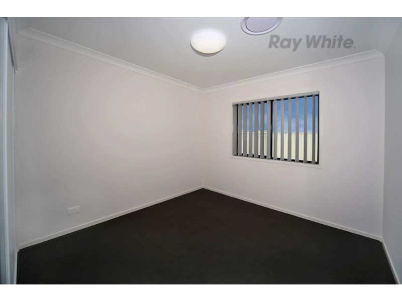 63 MacIntyre Crescent, Pelican Waters QLD 4551