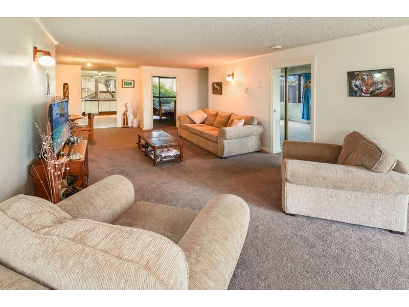 Unit 1/10 Bulcock Beach Esplanade, Caloundra QLD 4551