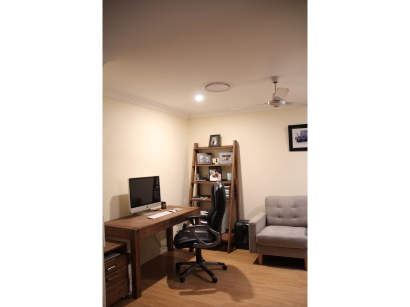 10 Lockyer Place, Pelican Waters QLD 4551