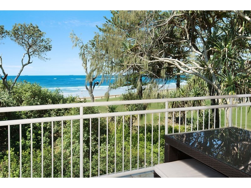 Unit 2/15 Wilson Avenue, Dicky Beach QLD 4551