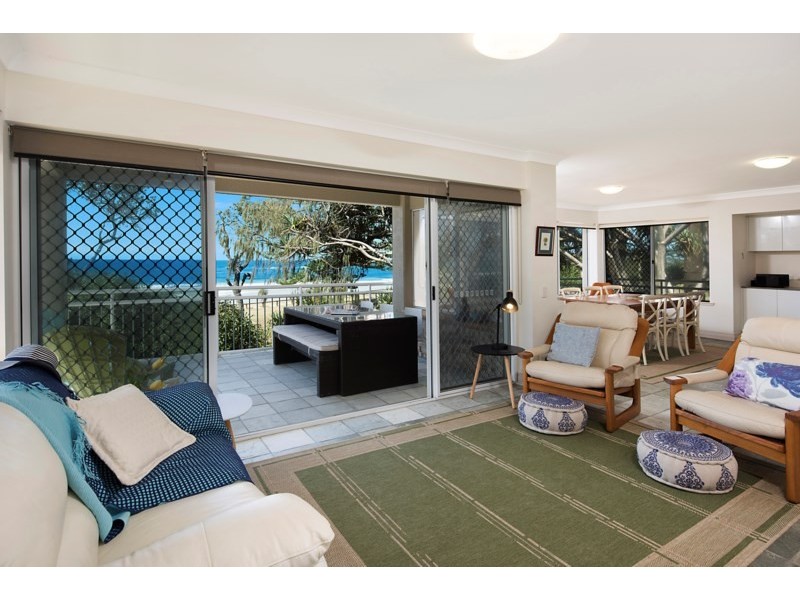 Unit 2/15 Wilson Avenue, Dicky Beach QLD 4551