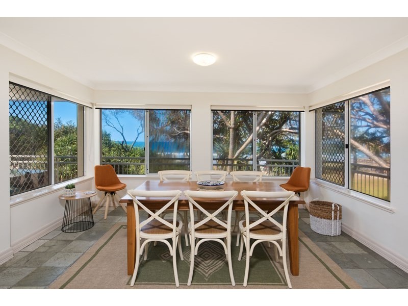 Unit 2/15 Wilson Avenue, Dicky Beach QLD 4551