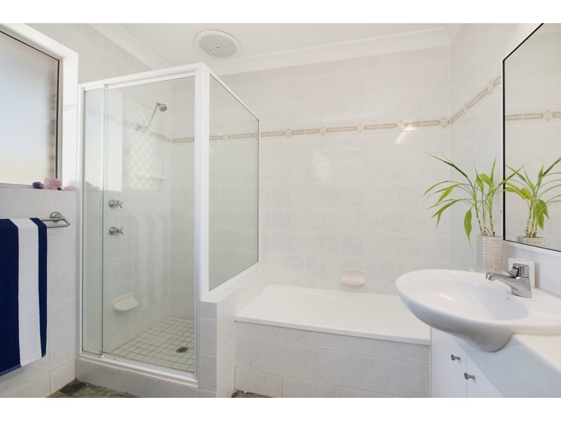 Unit 2/15 Wilson Avenue, Dicky Beach QLD 4551