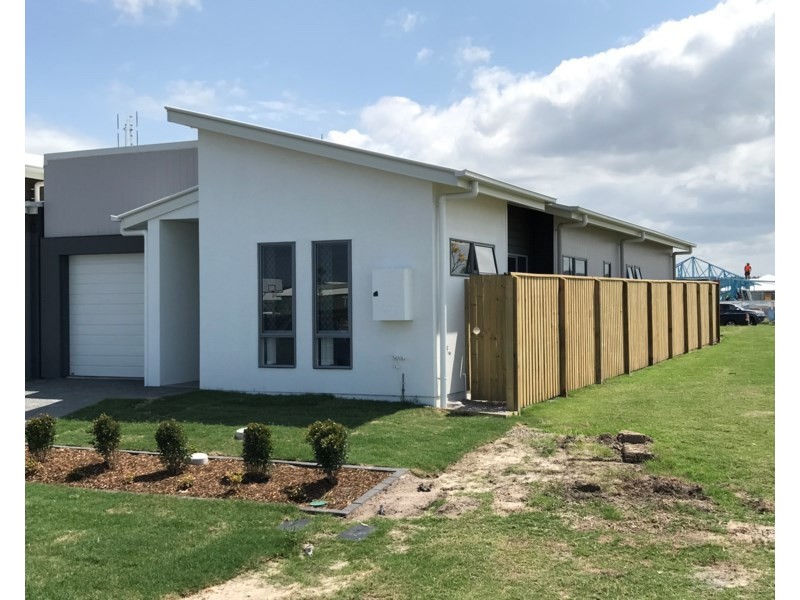 4 Marybell Drive, Caloundra West QLD 4551