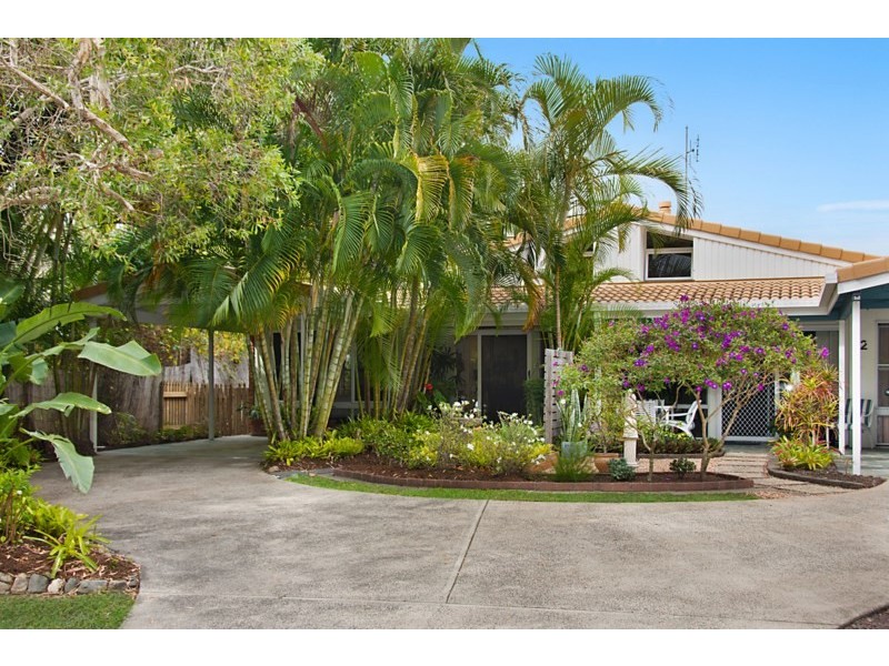 Unit 1/5 Gamban Esplanade, Currimundi QLD 4551