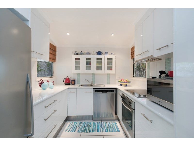 Unit 1/5 Gamban Esplanade, Currimundi QLD 4551