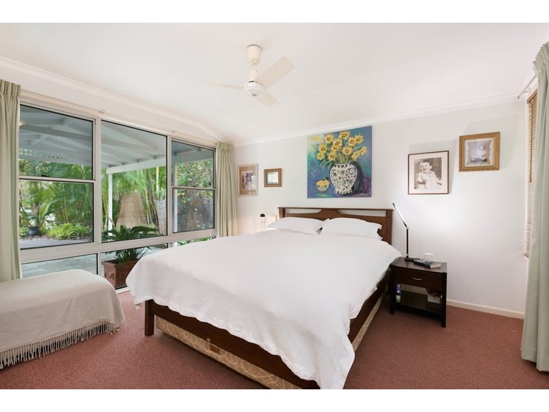 Unit 1/5 Gamban Esplanade, Currimundi QLD 4551