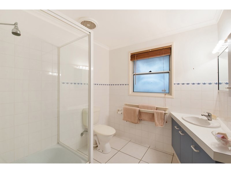 Unit 1/5 Gamban Esplanade, Currimundi QLD 4551