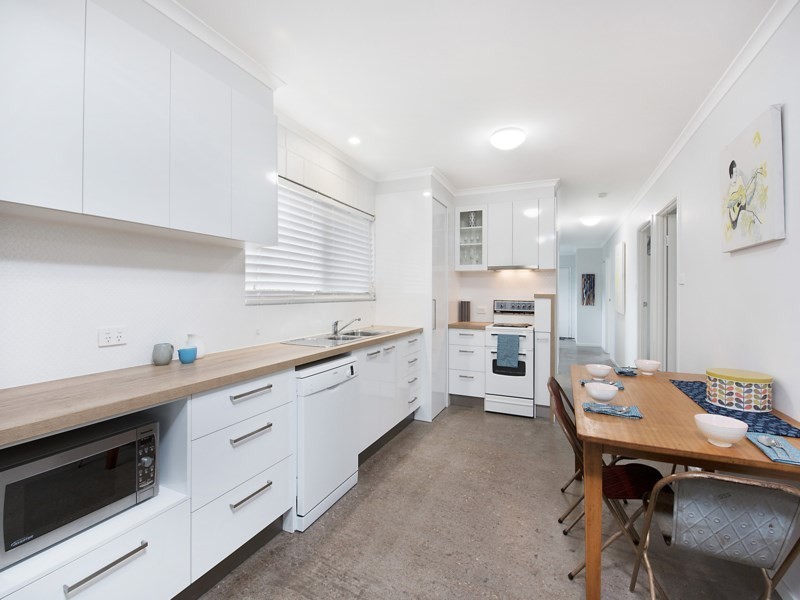 31 Nelson Street, Golden Beach QLD 4551