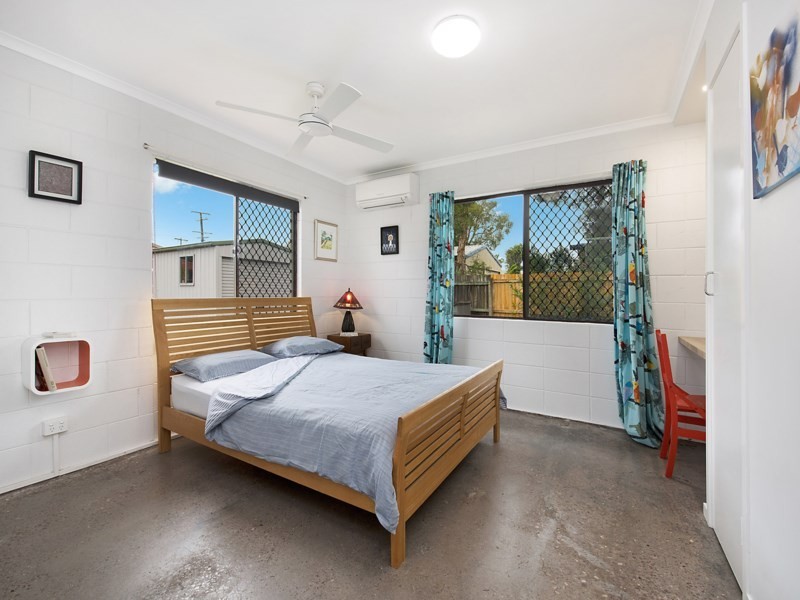 31 Nelson Street, Golden Beach QLD 4551