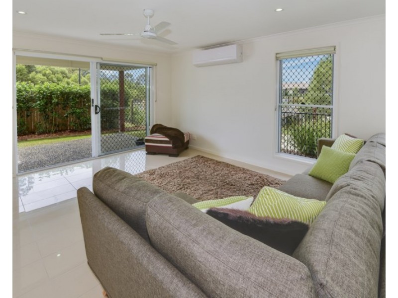 95 Springs Drive, Meridan Plains QLD 4551