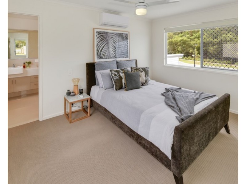 95 Springs Drive, Meridan Plains QLD 4551