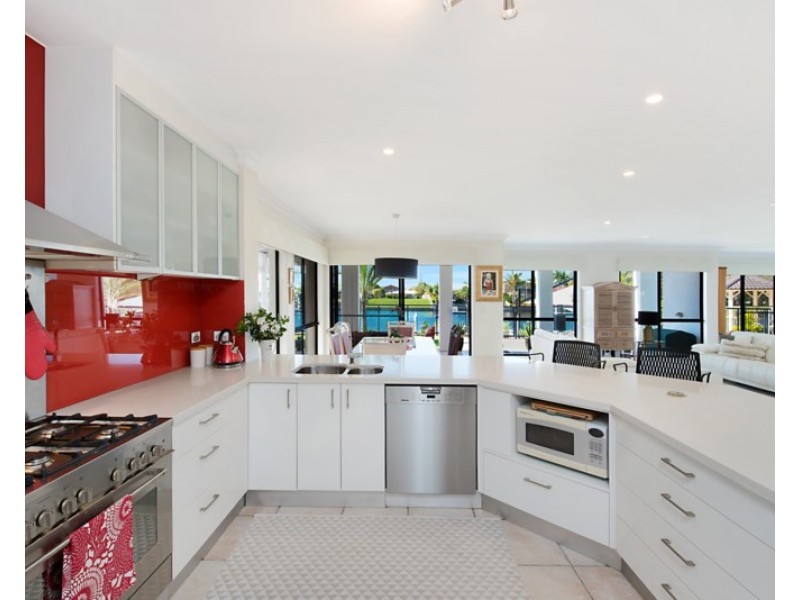 13 Pelican Waters Boulevard, Pelican Waters QLD 4551