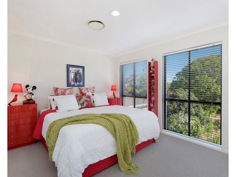 13 Pelican Waters Boulevard, Pelican Waters QLD 4551