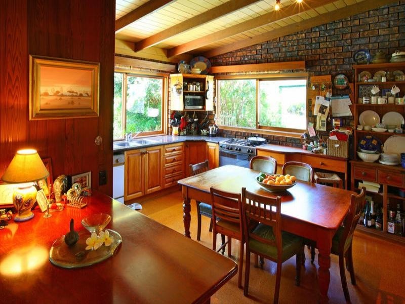 4 Bray Street, Dicky Beach QLD 4551