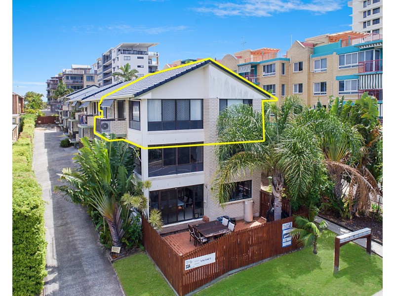 Unit 8/33A Burgess Street, Kings Beach QLD 4551