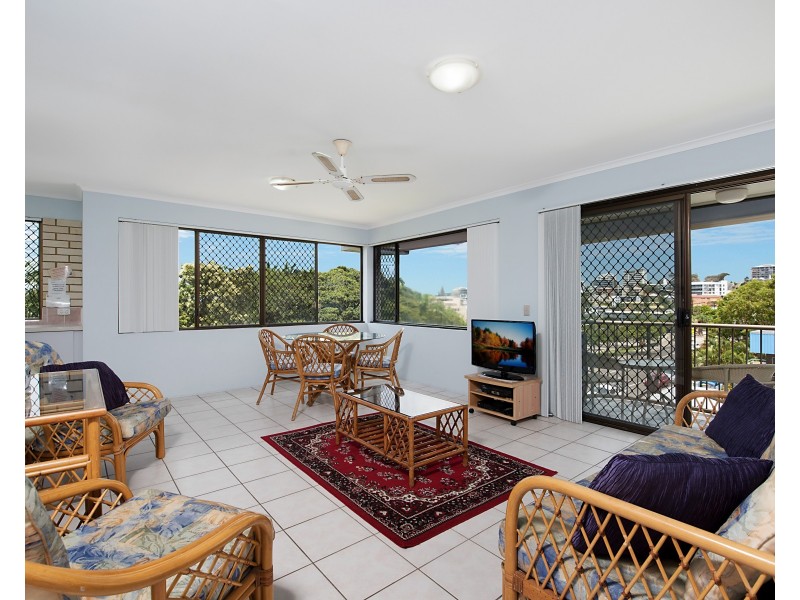 Unit 8/33A Burgess Street, Kings Beach QLD 4551