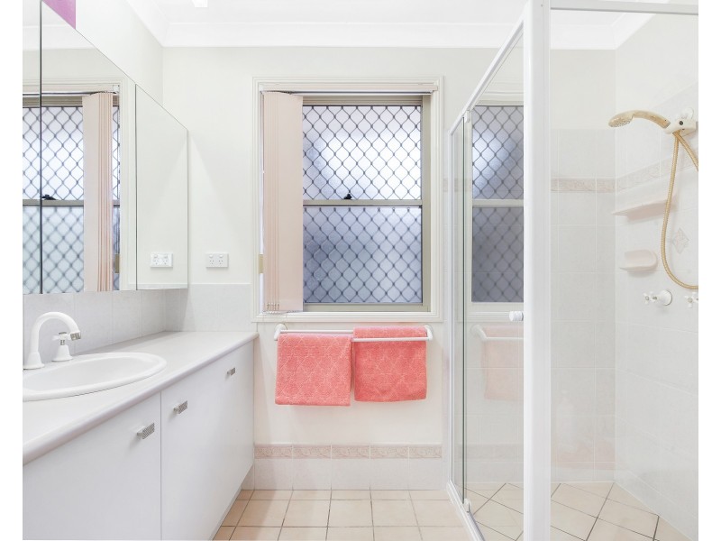 2 Overland Court, Currimundi QLD 4551