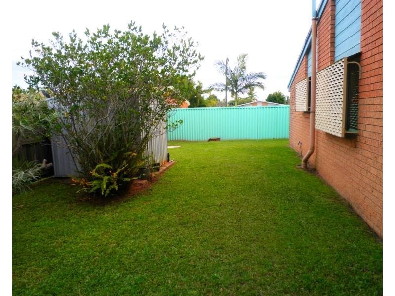 2/4 Barwon Street, Currimundi QLD 4551