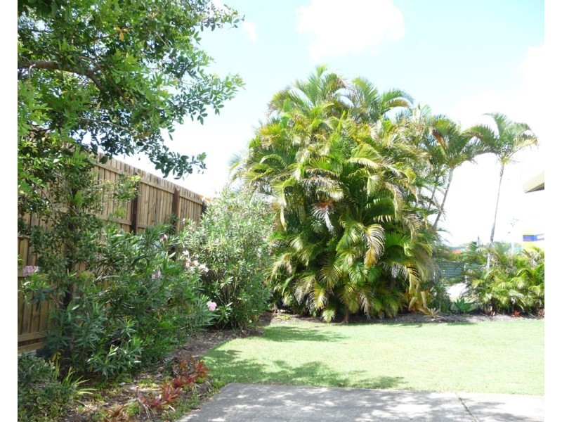 Villa 99a/63 Caloundra Road, Little Mountain QLD 4551