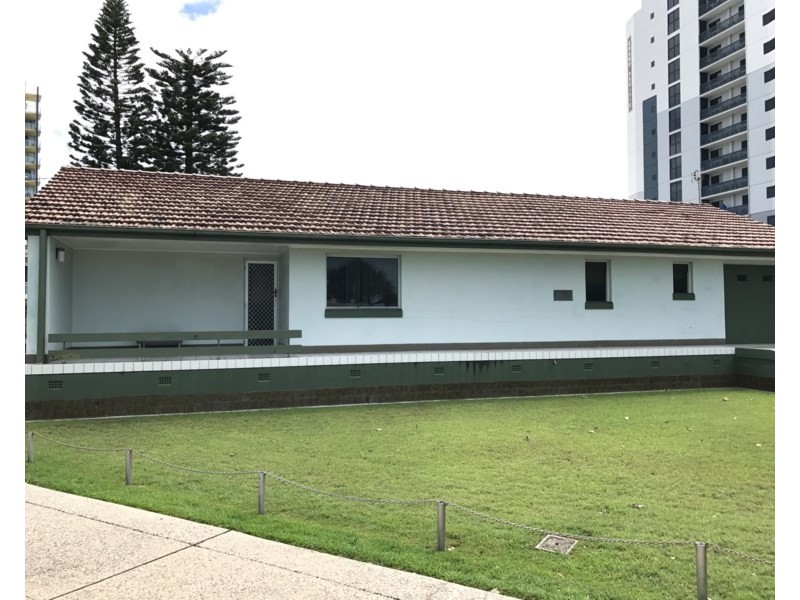 1 Tay Avenue, Caloundra QLD 4551