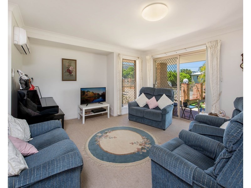 1/19 Oronsay Avenue, Caloundra QLD 4551