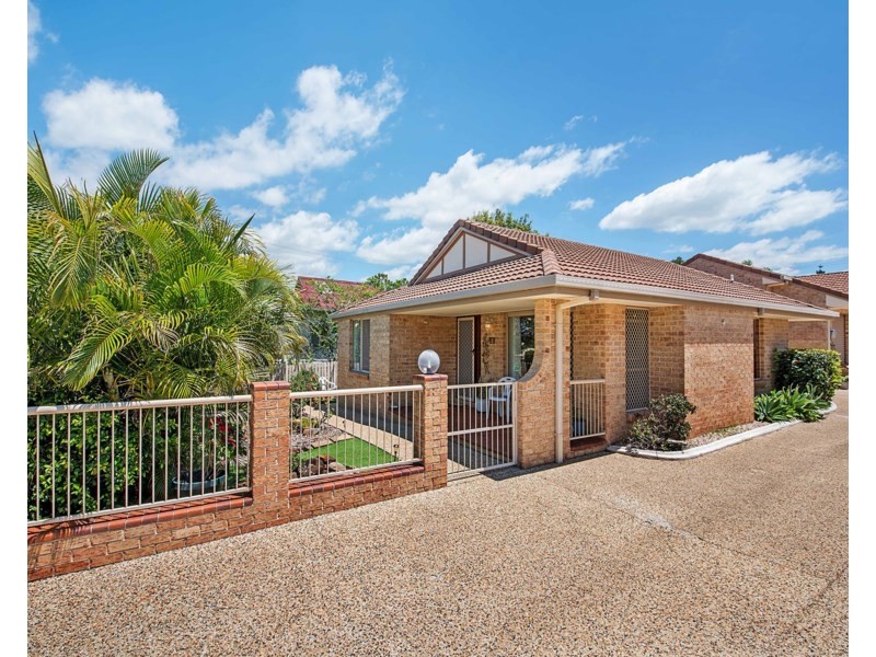 1/19 Oronsay Avenue, Caloundra QLD 4551