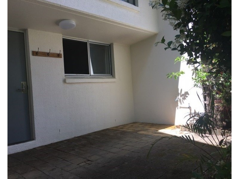 Unit 7 Raintrees 1 Bryce Street, Moffat Beach QLD 4551