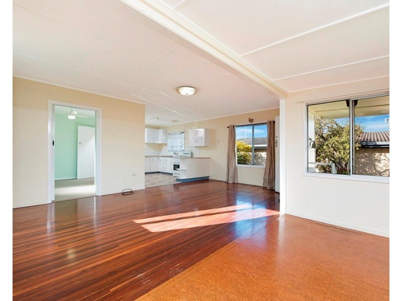 21 Gregory Street, Golden Beach QLD 4551
