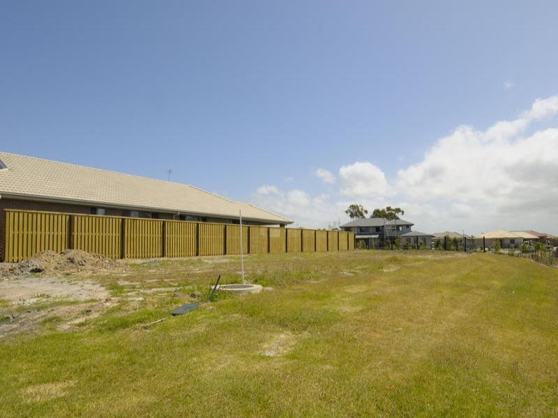 47 Liekefett Way, Little Mountain QLD 4551