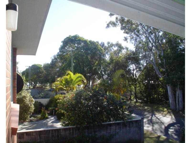 104 Esplanade, Golden Beach QLD 4551