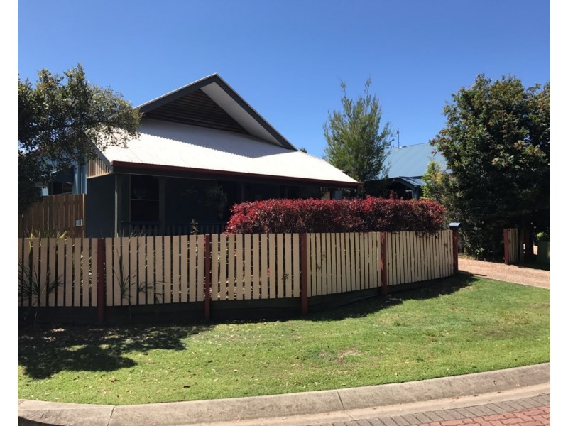 36 Lomandra Drive, Currimundi QLD 4551