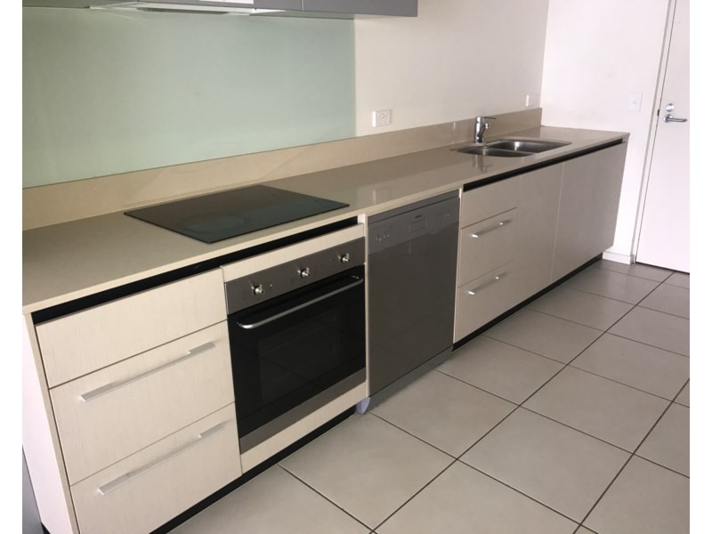 303/12 Otranto Avenue, Caloundra QLD 4551