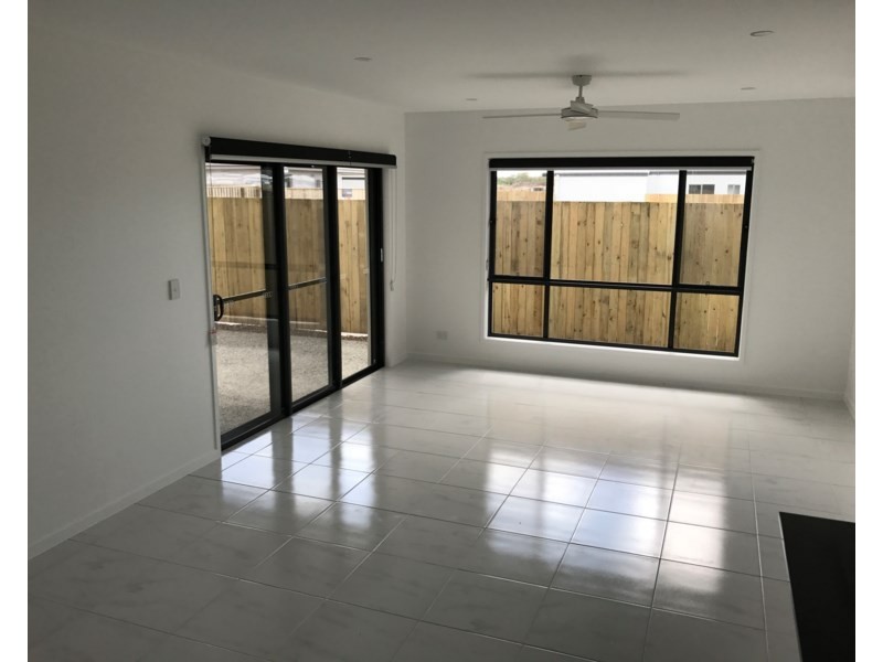 12 Steiner Crescent, Caloundra West QLD 4551