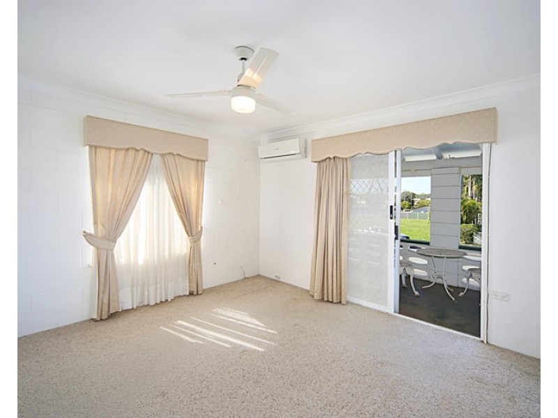 10 Oxley Street, Golden Beach QLD 4551