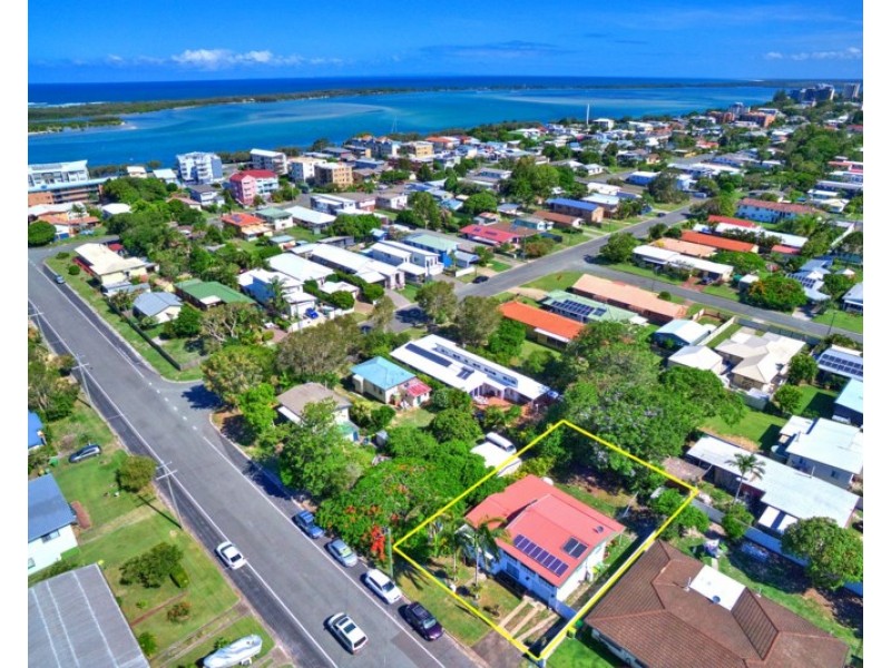 10 Oxley Street, Golden Beach QLD 4551
