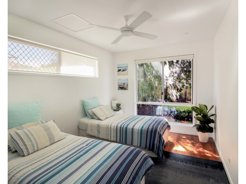 174 Esplanade, Golden Beach QLD 4551