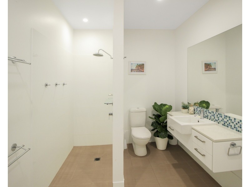 174 Esplanade, Golden Beach QLD 4551