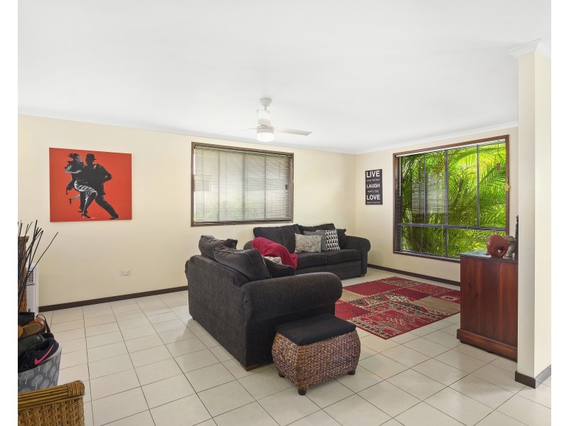 9 Juno Drive, Aroona QLD 4551