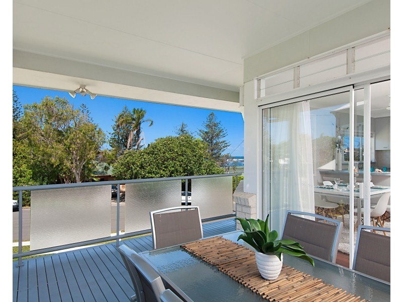 20 Wilson Avenue, Dicky Beach QLD 4551