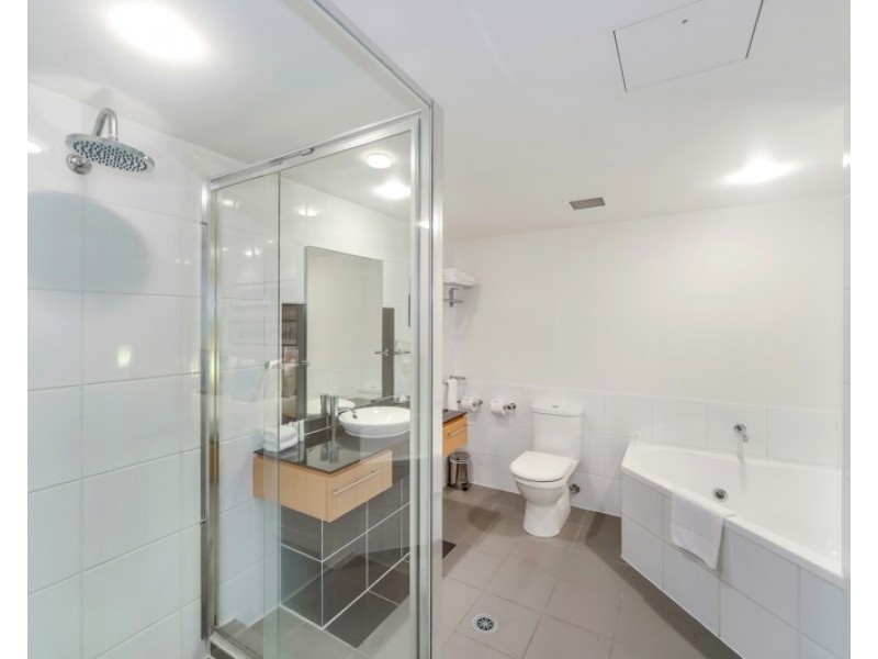 Units 318-319/ 38 Mahogany Drive, Pelican Waters QLD 4551