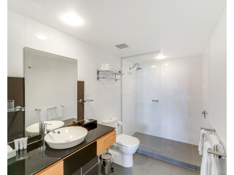 Units 318-319/ 38 Mahogany Drive, Pelican Waters QLD 4551