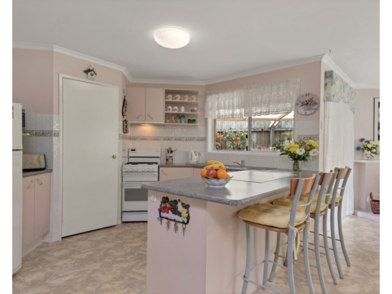 22 Athenree Place, Little Mountain QLD 4551