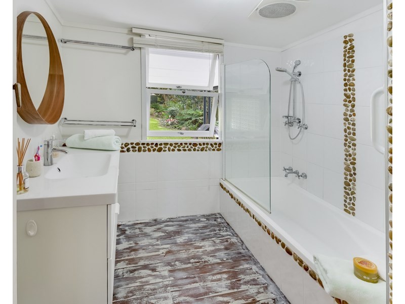 52 Albert Street, Shelly Beach QLD 4551