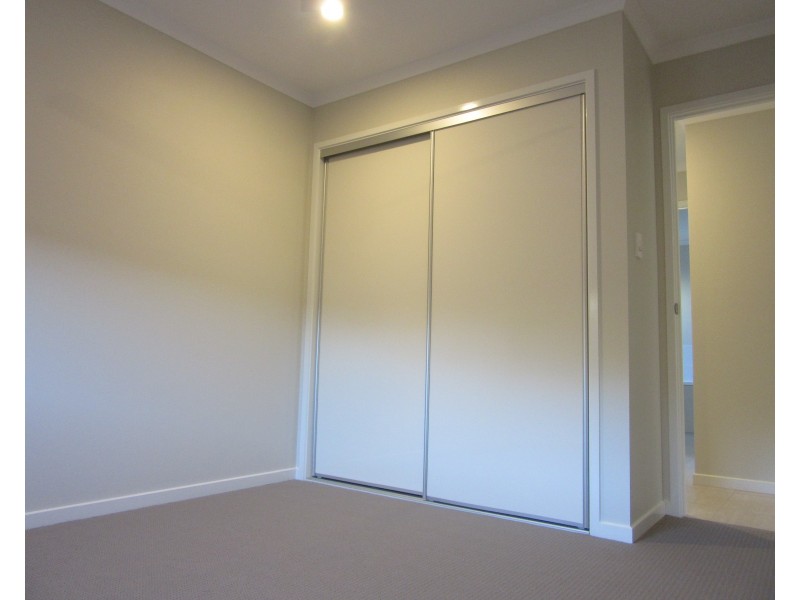 7 Topaz Drive, Caloundra West QLD 4551