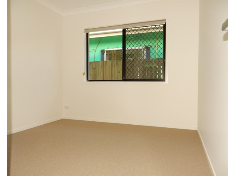 8 Jasper Street, Caloundra West QLD 4551