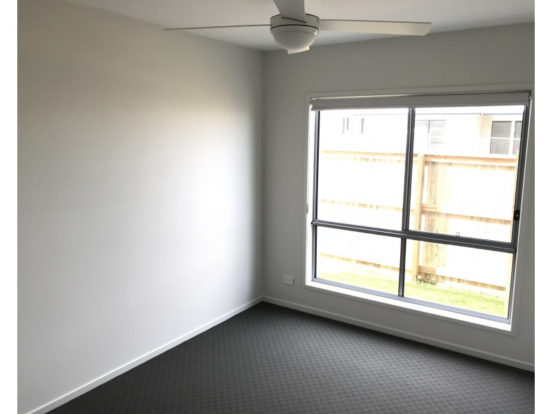 68 Meredith Crescent, Caloundra West QLD 4551