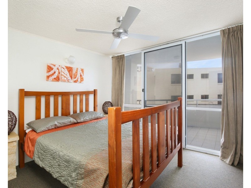 10/45 Albert Street, Kings Beach QLD 4551