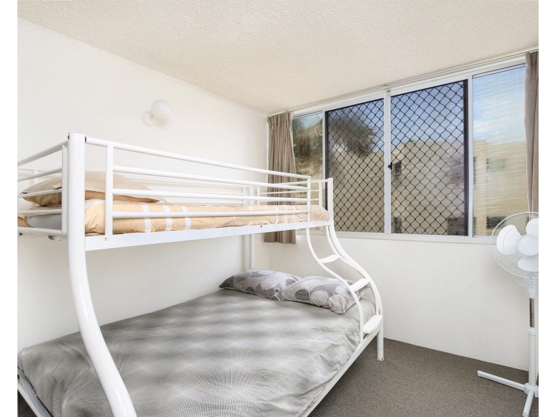 10/45 Albert Street, Kings Beach QLD 4551