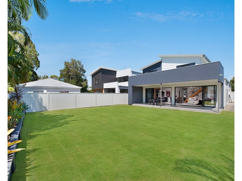 75 Palmer Avenue, Golden Beach QLD 4551